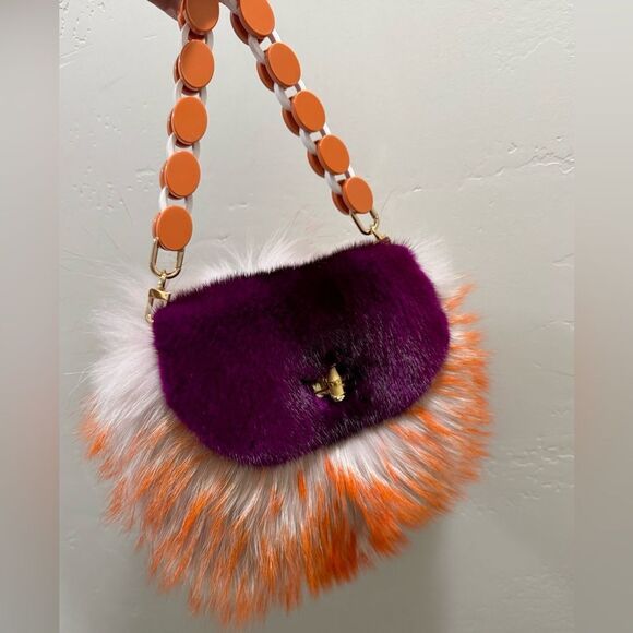 Stunning Colorblock Real Mink Fur with Finn Raccoon Fur Purse, Includes 2 Straps - Picture 17 of 17